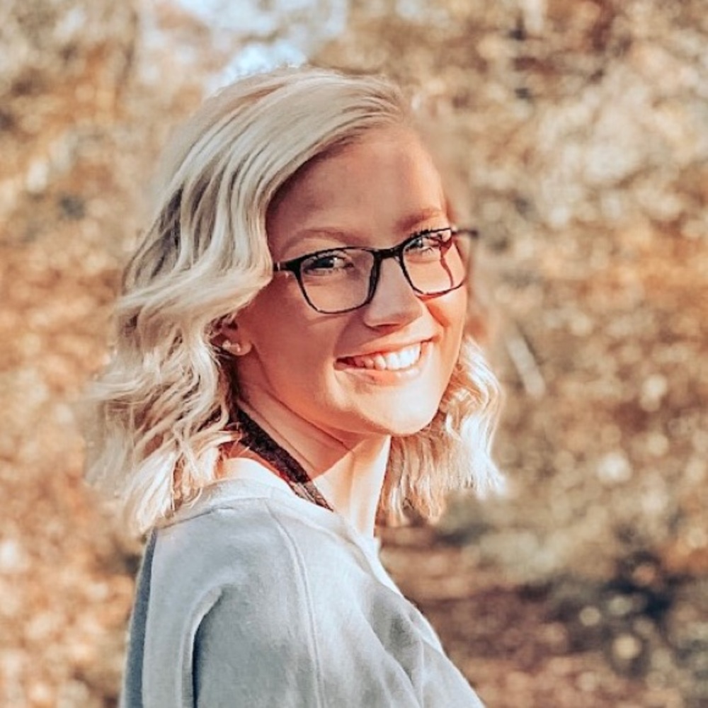 Meet your Posher, Madi